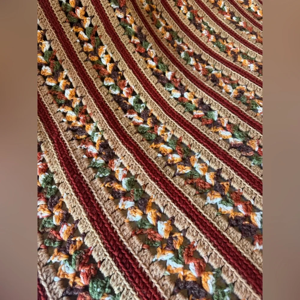 Vintage Handmade Crochet Afghan Blanket Scalloped Granny Stripe Throw Boho Retro - Picture 3 of 6